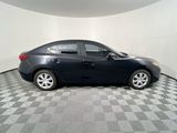 Used 2018 MAZDA MAZDA3 Sport image 2