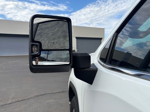 Used 2022 GMC Sierra 1500 SLE RWD image 7