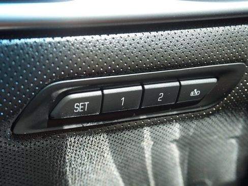 Used 2019 Cadillac XTS Luxury FWD image 23
