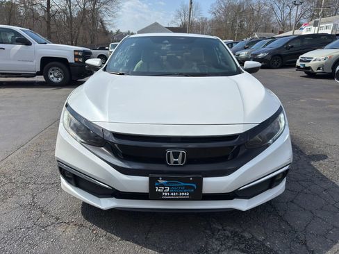Used 2019 Honda Civic EX image 2