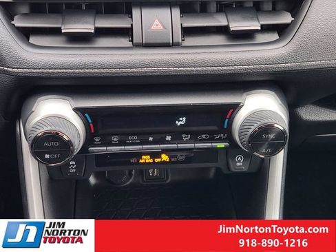 Used 2024 Toyota RAV4 XLE image 21