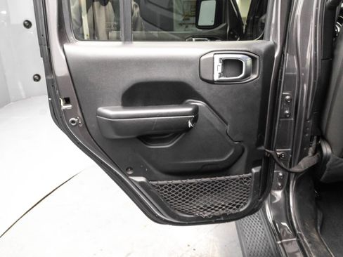 Used 2021 Jeep Wrangler Unlimited Sport image 33