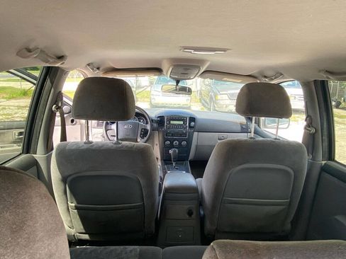 Used 2008 Kia Sorento 2WD image 10