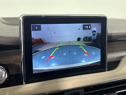 Used 2021 Lincoln Corsair Reserve FWD image 18