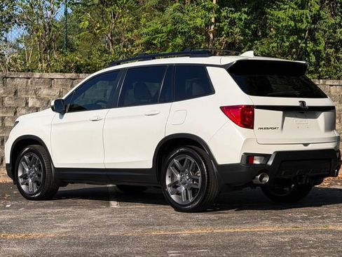 Used 2022 Honda Passport EX-L image 8