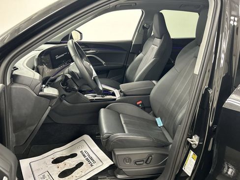 Used 2025 Audi Q5 Premium Plus w/ Premium Plus AWD/4WD image 10
