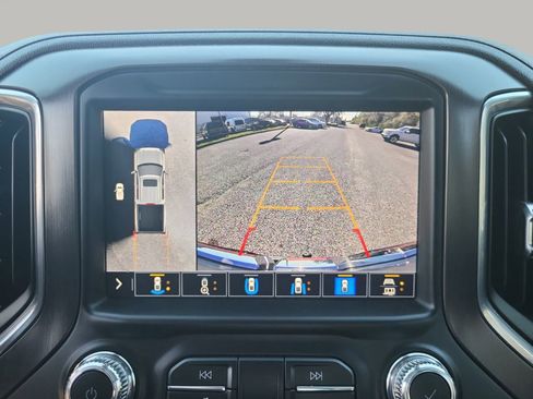 Used 2021 GMC Sierra 1500 AT4 w/ Technology Package image 23