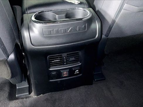Used 2021 Nissan Titan SV w/ SV Convenience Package image 33