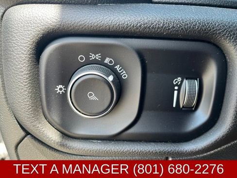 Used 2024 RAM 1500 Laramie AWD/4WD image 26
