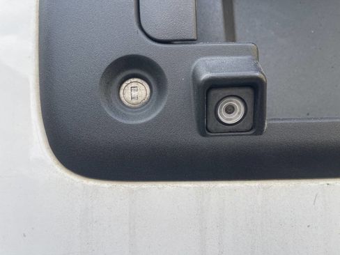 Used 2018 GMC Savana 2500 Extended RWD image 20