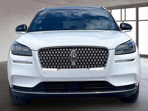Used 2022 Lincoln Corsair Reserve w/ Elements Package FWD image 2