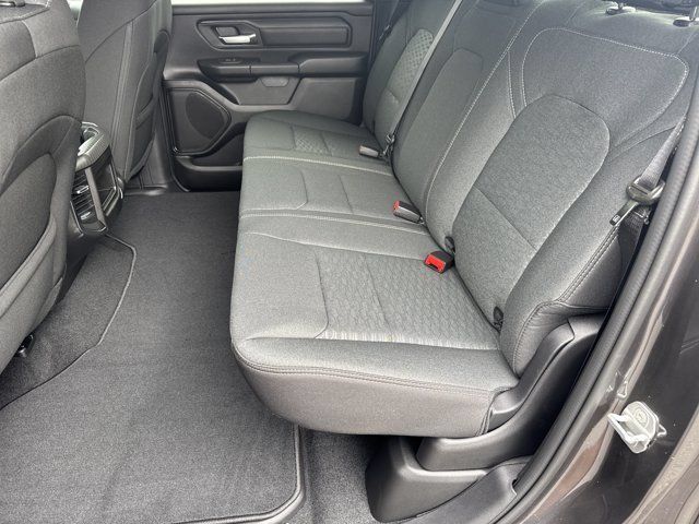 New 2026 RAM 1500 Express AWD/4WD image 20
