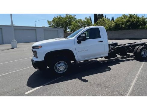 New 2026 Chevrolet Silverado 3500 W/T w/ WT Convenience Package RWD image 6
