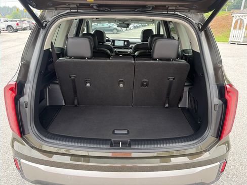 Used 2025 Kia Telluride S AWD/4WD image 24