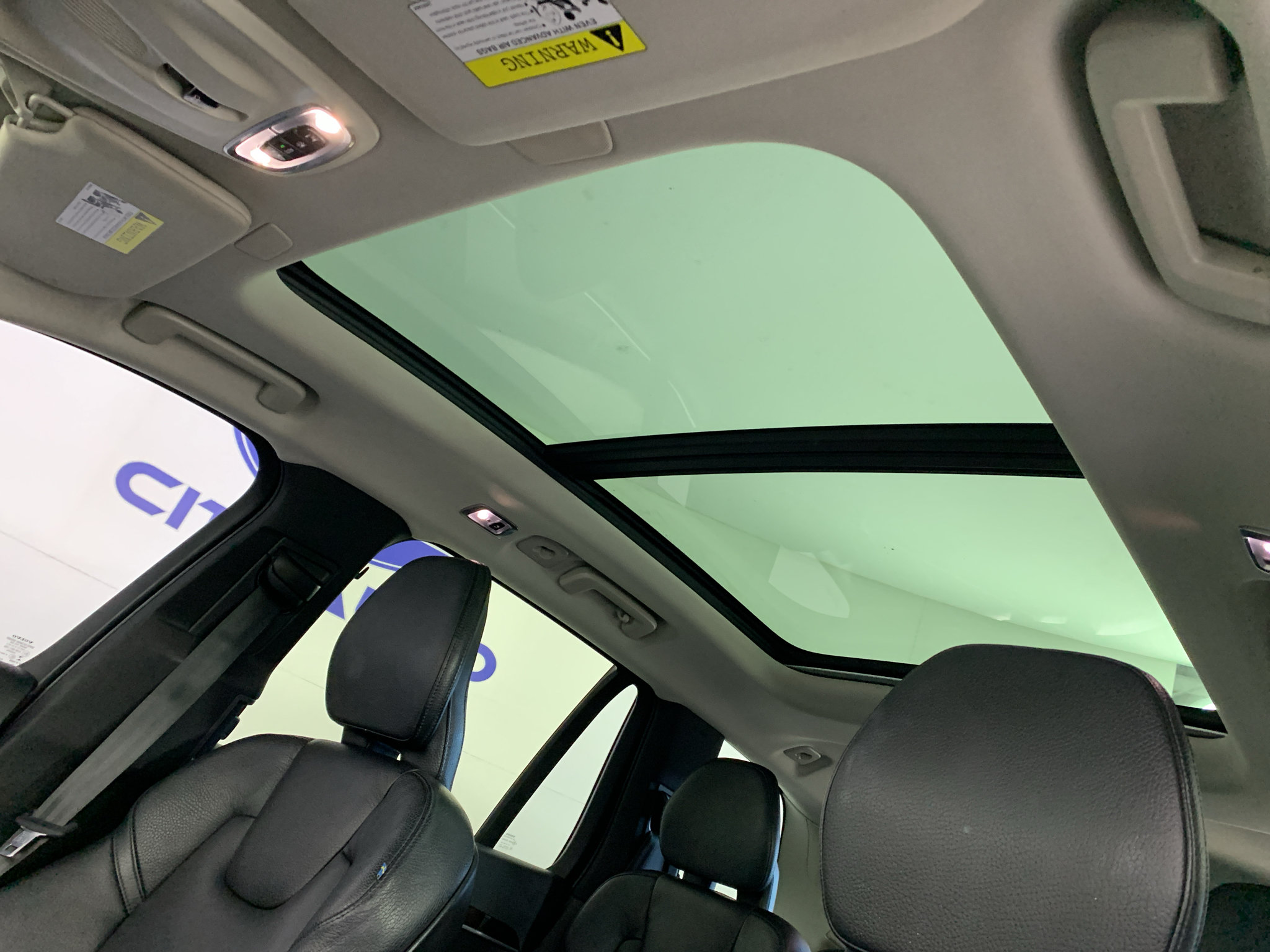 Used 2019 Volvo XC90 T5 Momentum w/ Advanced Package AWD/4WD image 28