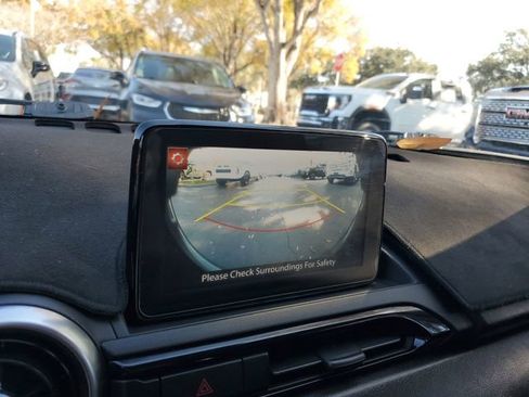 Used 2022 MAZDA MX-5 Miata RF Grand Touring image 15