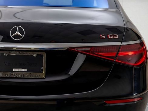Used 2025 Mercedes-Benz S 63 AMG S image 19