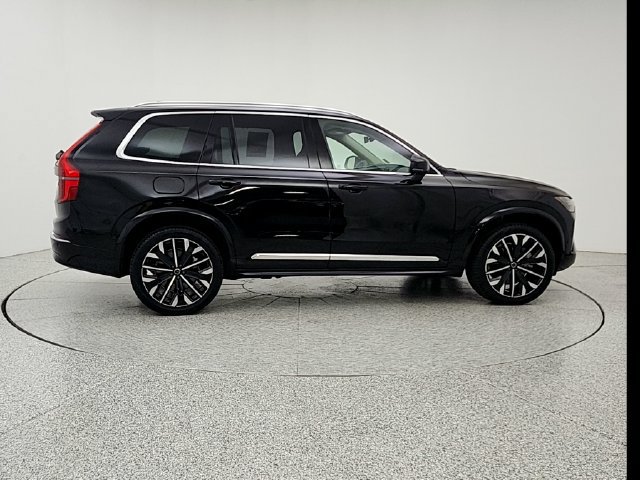 Certified 2026 Volvo XC90 B6 Ultra AWD/4WD image 4