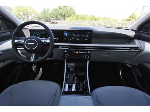 Used 2026 Hyundai Tucson SEL image 10