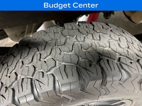 Used 2021 Chevrolet Silverado 1500 LT Trail Boss w/ Bed Protection Package AWD/4WD image 10
