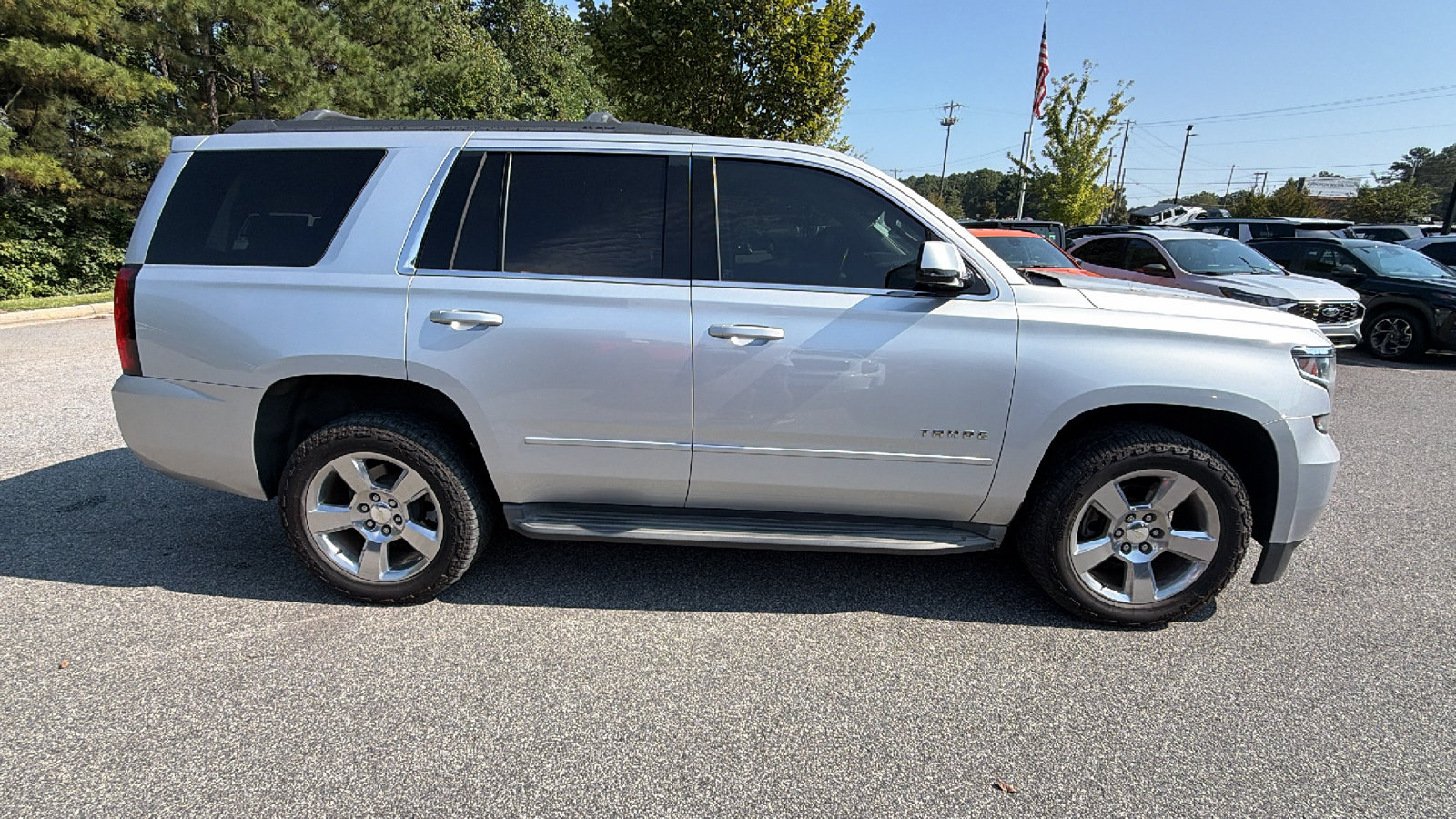 Used 2017 Chevrolet Tahoe LS w/ All-Season Package RWD image 7