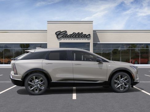 New 2027 Cadillac Optiq Luxury RWD image 5