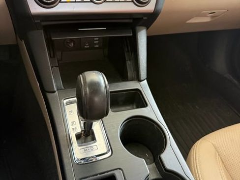 Used 2015 Subaru Outback 2.5i Limited AWD/4WD image 14
