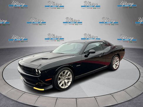 Used 2020 Dodge Challenger R/T image 7