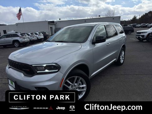 Certified 2025 Dodge Durango GT AWD/4WD image 1