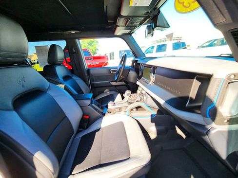 Used 2023 Ford Bronco Black Diamond AWD/4WD image 22