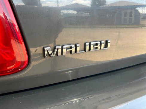 Used 2009 Chevrolet Malibu LT w/ Power Convenience Package image 30