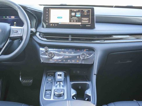 New 2026 INFINITI QX60 Pure image 15