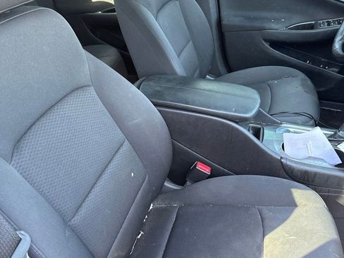 Used 2016 Chevrolet Malibu LT FWD image 6