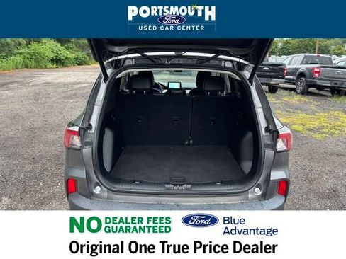Used 2022 Ford Escape SEL w/ Technology Package image 12