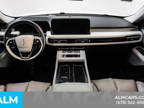Used 2025 Lincoln Aviator Reserve w/ Equipment Group 201A AWD/4WD image 28