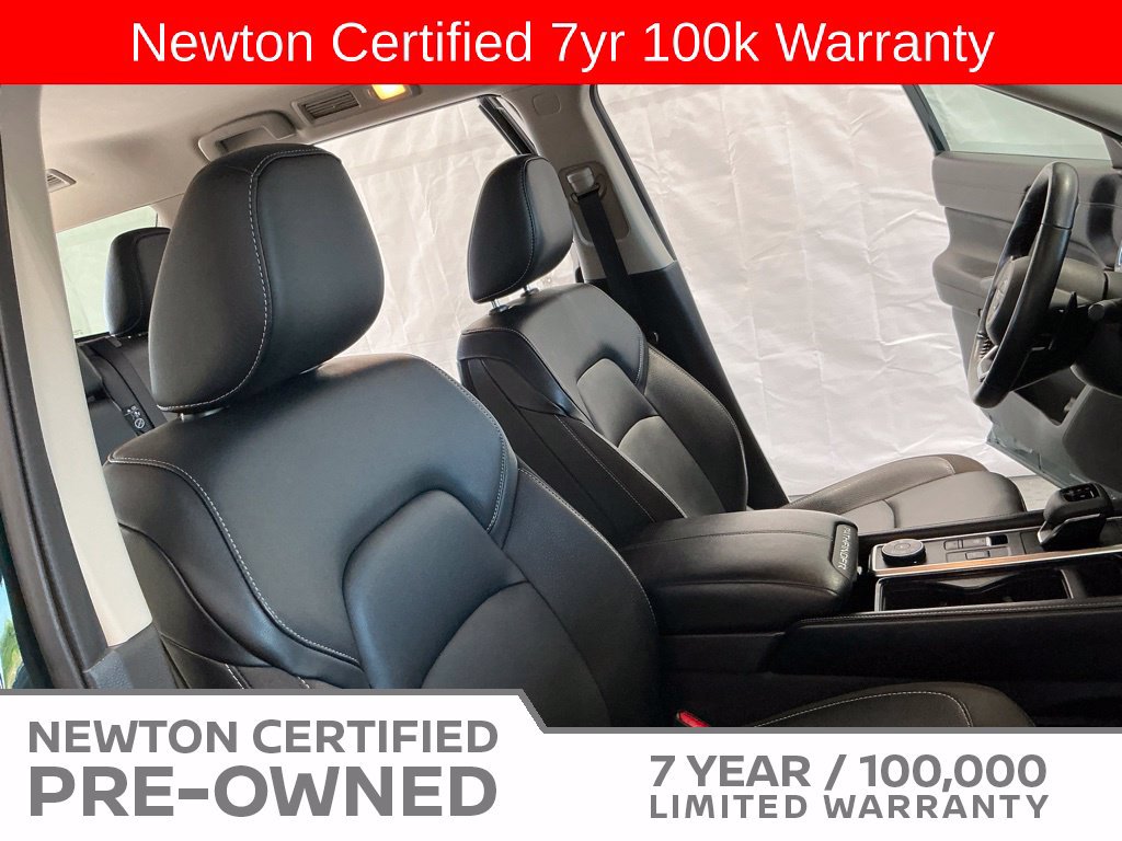 Used 2023 Nissan Pathfinder SL AWD/4WD image 18