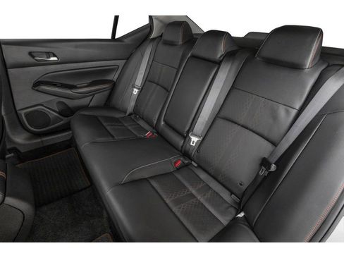 New 2026 Nissan Altima 2.5 SR FWD image 9