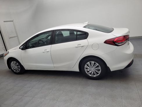 Used 2018 Kia Forte LX w/ LX Popular Package image 3