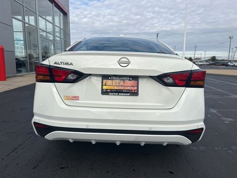 Used 2025 Nissan Altima 2.5 S image 7