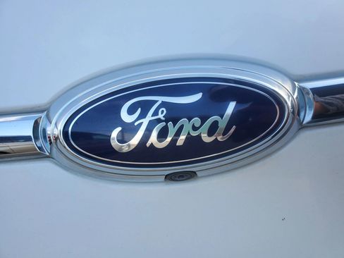 Used 2011 Ford Taurus Limited w/ 303A Rapid Spec Order Code image 12