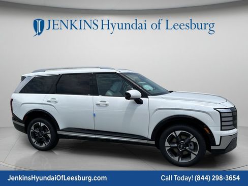 New 2026 Hyundai Palisade Limited FWD image 2