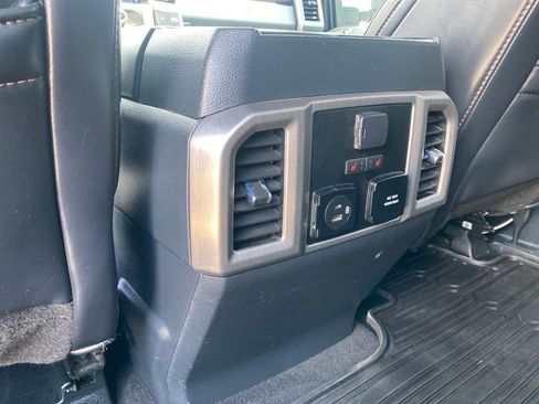 Used 2022 Ford F450 Platinum w/ FX4 Off-Road Package AWD/4WD image 27
