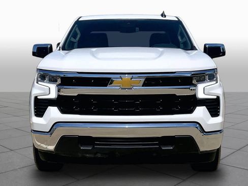 Used 2025 Chevrolet Silverado 1500 LT RWD image 4