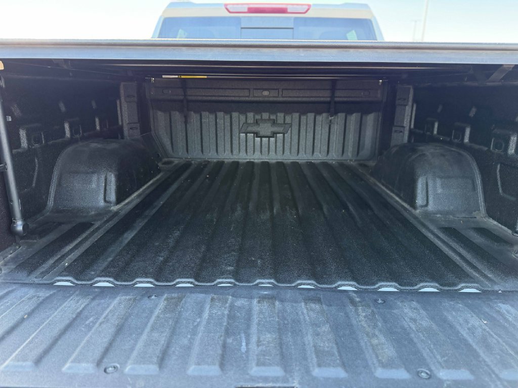 Used 2022 Chevrolet Silverado 1500 LT Trail Boss w/ LT Trail Boss Premium Package AWD/4WD image 17