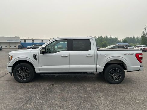 Used 2022 Ford F150 Lariat w/ Equipment Group 502A High AWD/4WD image 2