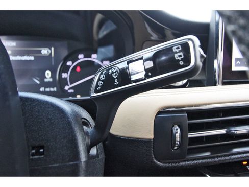 Used 2020 Lincoln Corsair Reserve FWD image 20