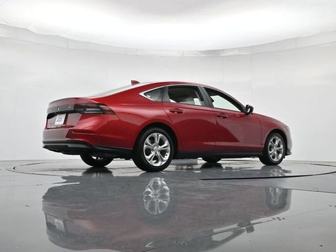 Used 2024 Honda Accord LX image 30