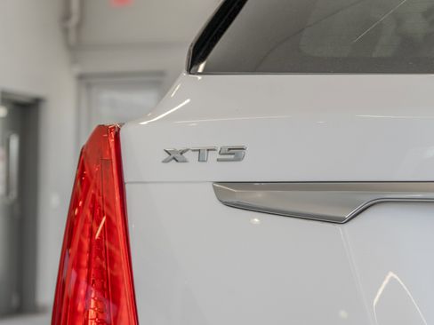 Used 2019 Cadillac XT5 Luxury AWD/4WD image 22