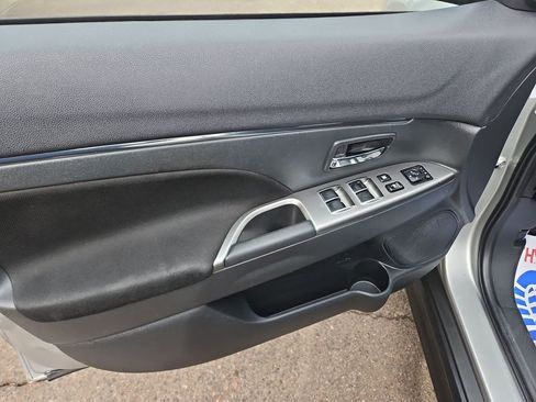 Used 2021 Mitsubishi Outlander Sport AWD image 13