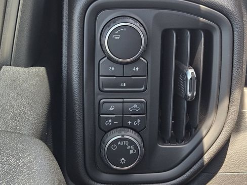 Used 2025 Chevrolet Silverado 2500 Custom w/ Custom Value Package AWD/4WD image 27